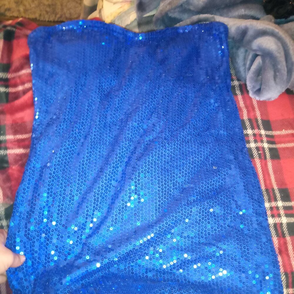 Strapless blue sequin club dress